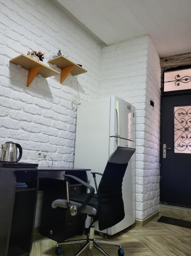 4 Chocolate Apartments In Old Tbilisi Exterior photo